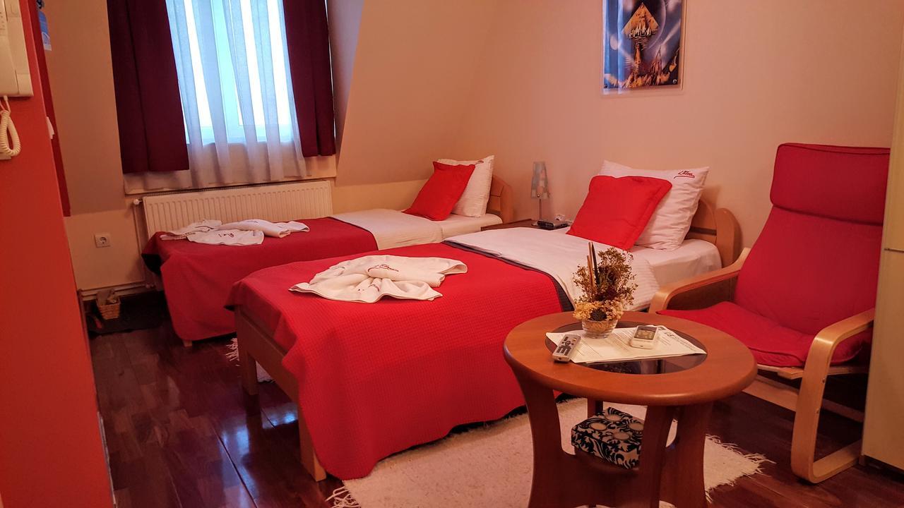 Garni Hotel Lama Kragujevac Exterior photo